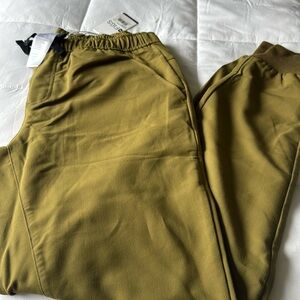 NWT Figs scrub pants